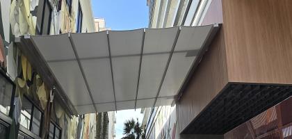 Retractable Fabric Roof Awning